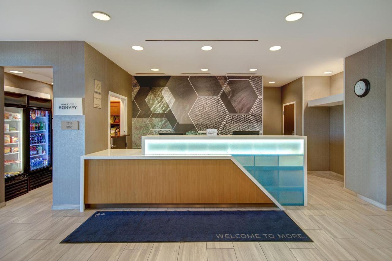 Springhill Suites Erie Kearsarge Екстериор снимка