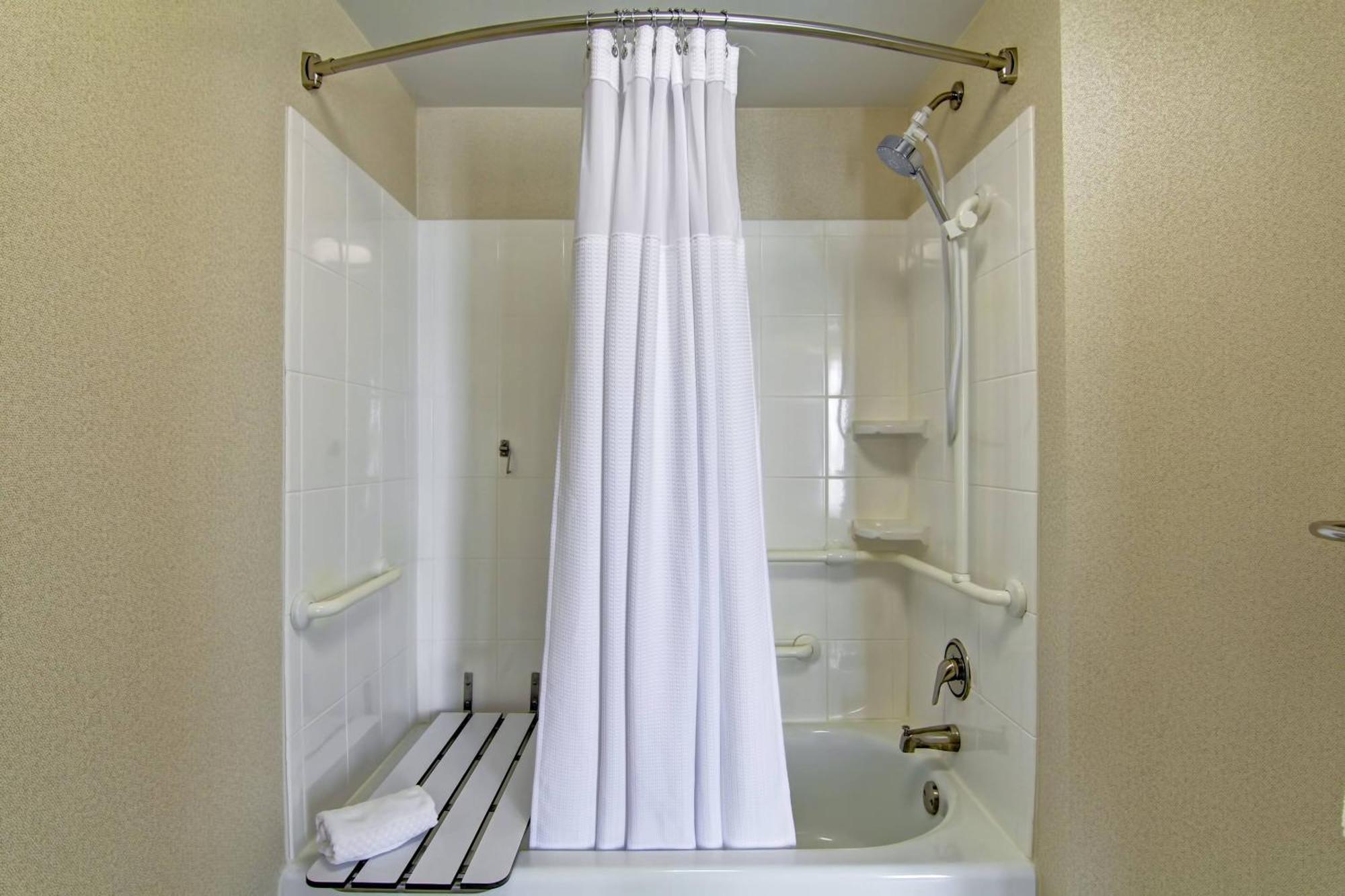 Springhill Suites Erie Kearsarge Екстериор снимка