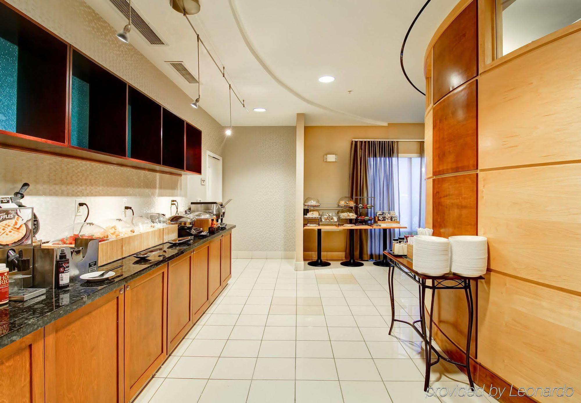 Springhill Suites Erie Kearsarge Екстериор снимка